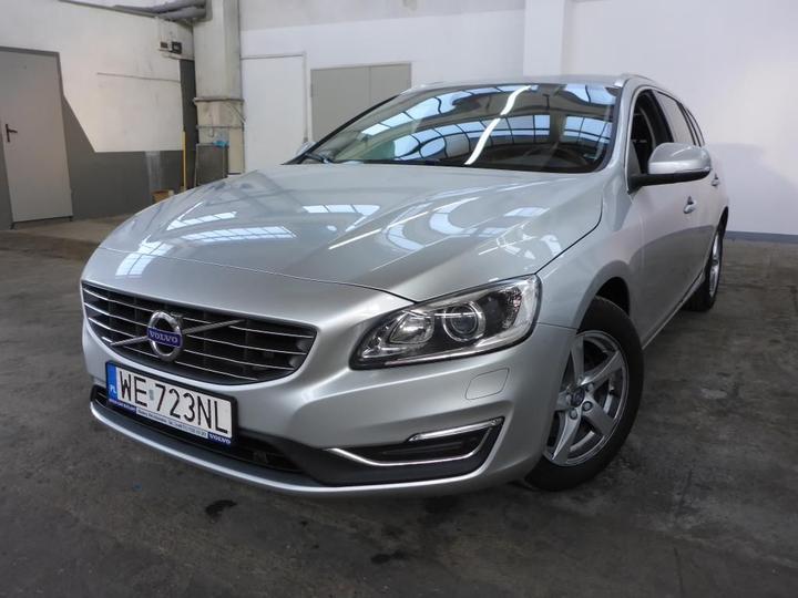 VOLVO V60 2016 yv1fw7980h1344754