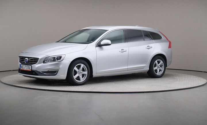 VOLVO V60 2016 yv1fw7980h1346753