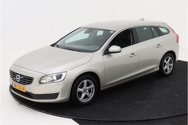 VOLVO V60 2017 yv1fw7980h1352067