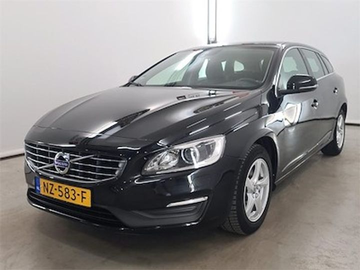 VOLVO V60 2017 yv1fw7980h1367288