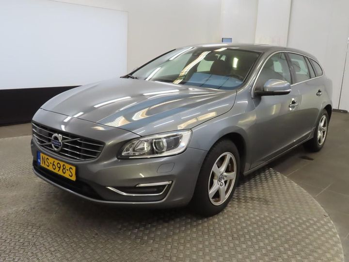 VOLVO V60 2017 yv1fw7980h1369791