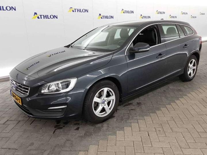 VOLVO V60 2016 yv1fw7981g1318582