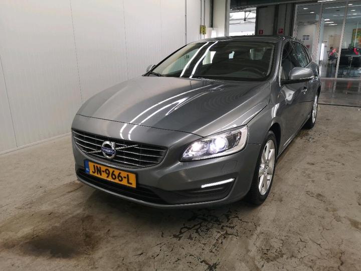 VOLVO V60 2016 yv1fw7981g1324683