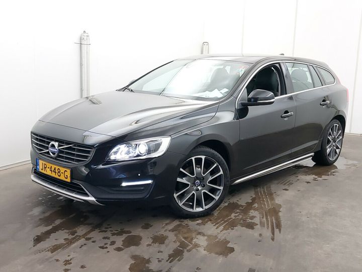 VOLVO V60 2016 yv1fw7981g1324952