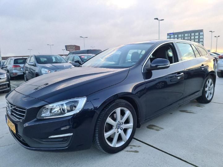 VOLVO V60 2016 yv1fw7981h1329243