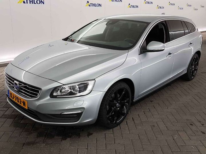 VOLVO V60 2016 yv1fw7981h1342437