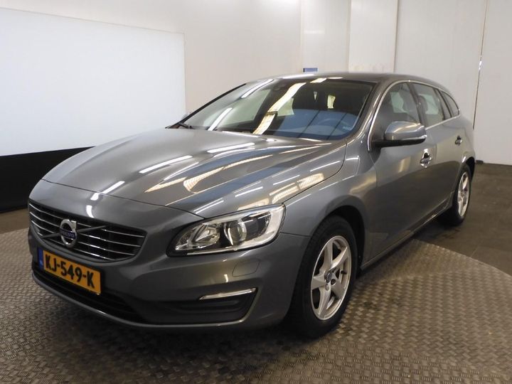 VOLVO V60 2016 yv1fw7981h1343151