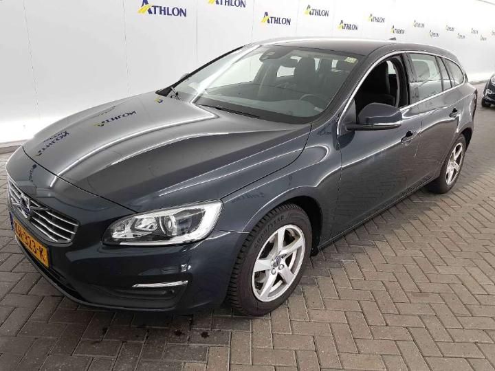 VOLVO V60 2016 yv1fw7981h1344925