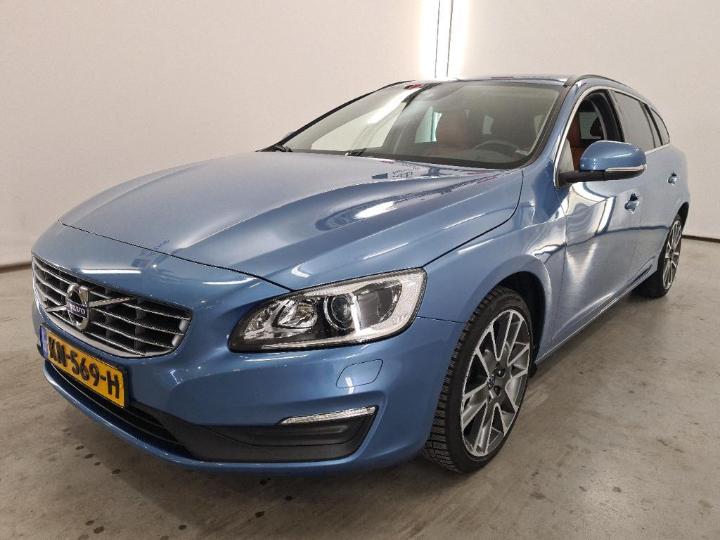 VOLVO V60 2016 yv1fw7981h1346440