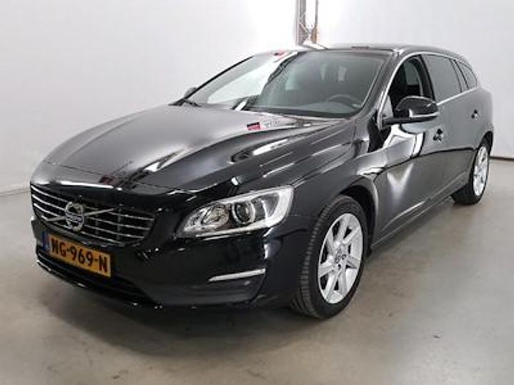 VOLVO V60 2017 yv1fw7981h1359856