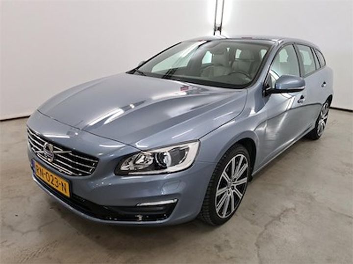 VOLVO V60 2018 yv1fw7981j2390854