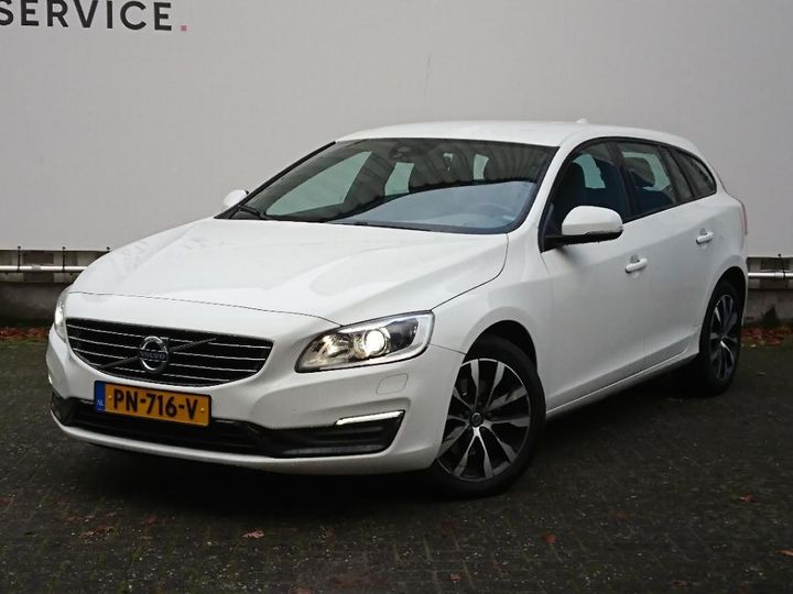 VOLVO V60 2017 yv1fw79c0h2373746