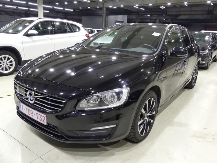 VOLVO V60 2017 yv1fw79c0j2383708