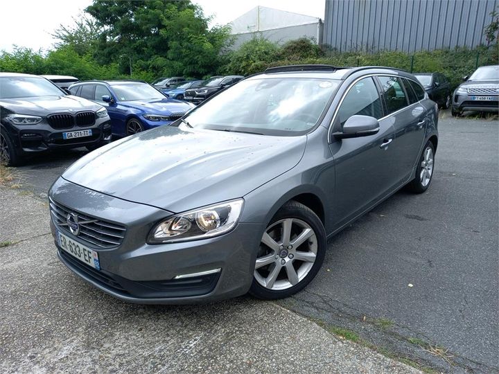 VOLVO V60 2017 yv1fw79c0j2384772