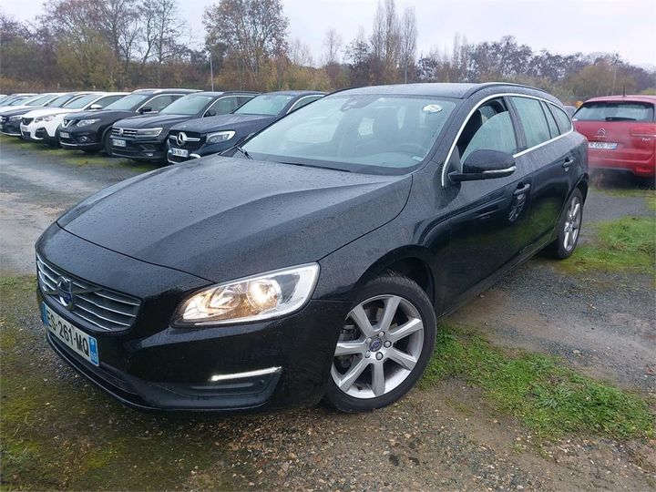 VOLVO V60 2017 yv1fw79c0j2389979