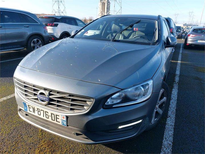 VOLVO V60 BREAK 2018 yv1fw79c0j2394216