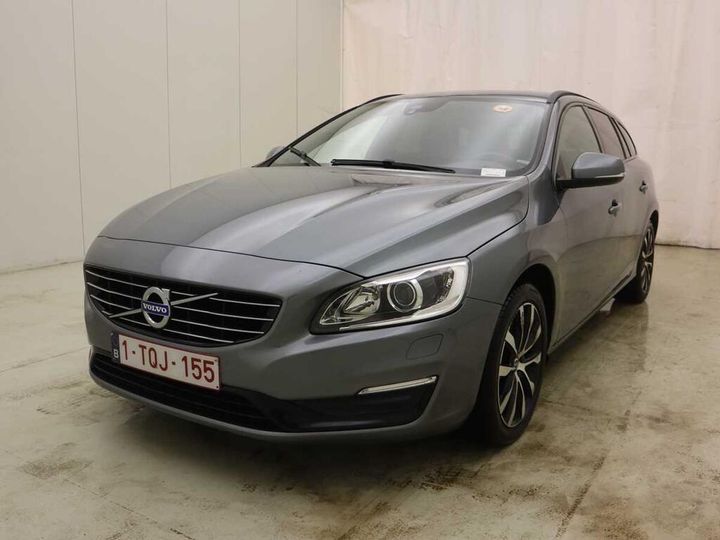 VOLVO V60 2018 yv1fw79c0j2394667