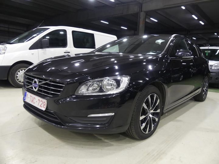 VOLVO V60 2018 yv1fw79c0j2399170