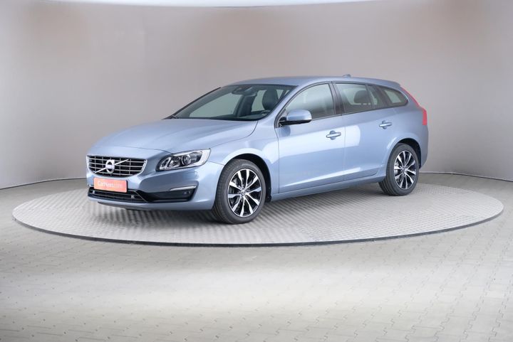 VOLVO V60 2018 yv1fw79c0j2401169