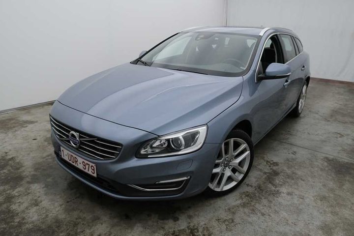 VOLVO V60 &#3911 2018 yv1fw79c0j2405187