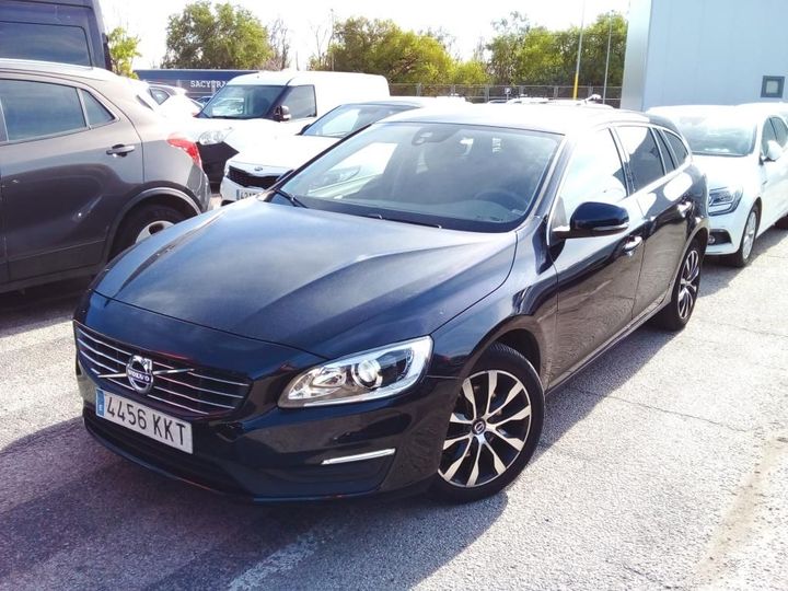 VOLVO V60 2018 yv1fw79c0j2407507