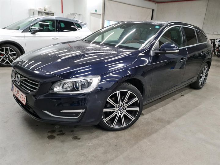 VOLVO V60 2016 yv1fw79c1h1329293