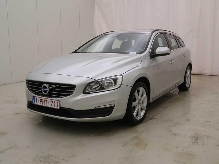 VOLVO V60 2016 yv1fw79c1h1337054