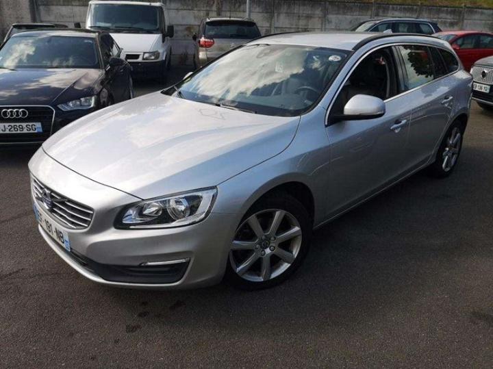 VOLVO V60 2016 yv1fw79c1h1343562