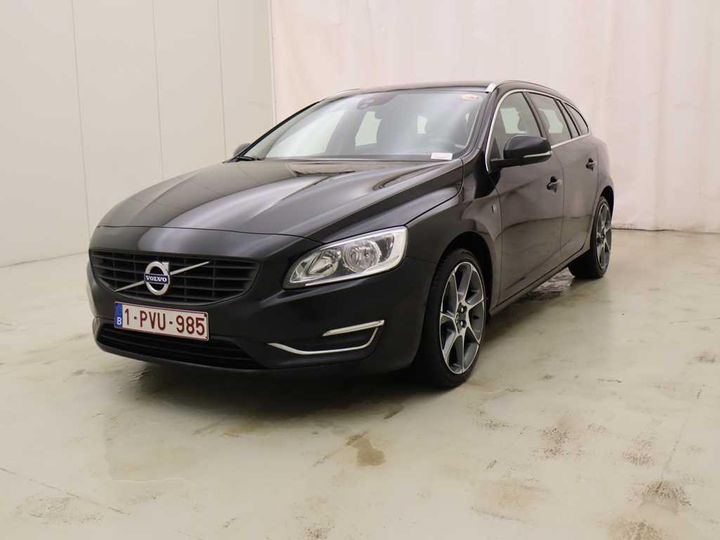 VOLVO V60 2016 yv1fw79c1h1344366