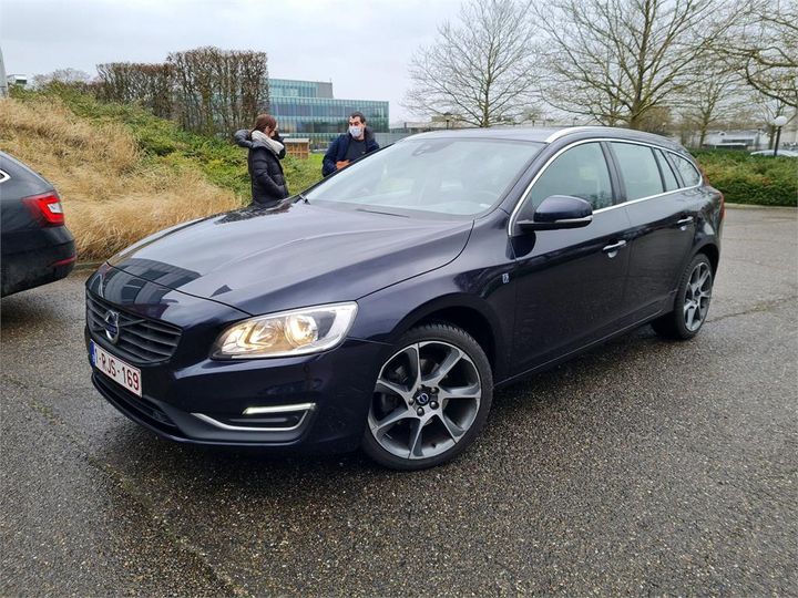 VOLVO V60 2017 yv1fw79c1h1347798