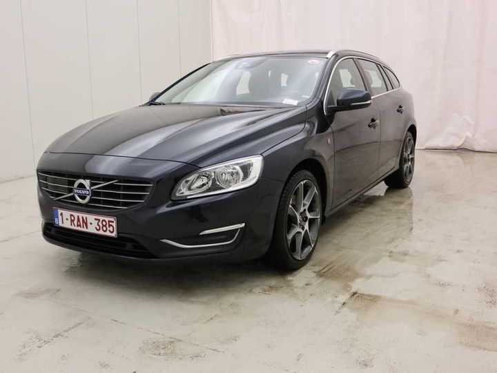 VOLVO V60 2016 yv1fw79c1h1348457