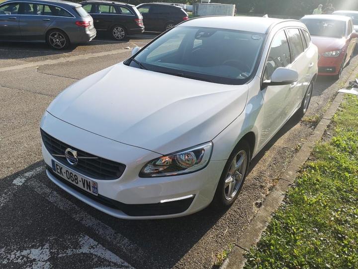 VOLVO V60 2017 yv1fw79c1h1367810