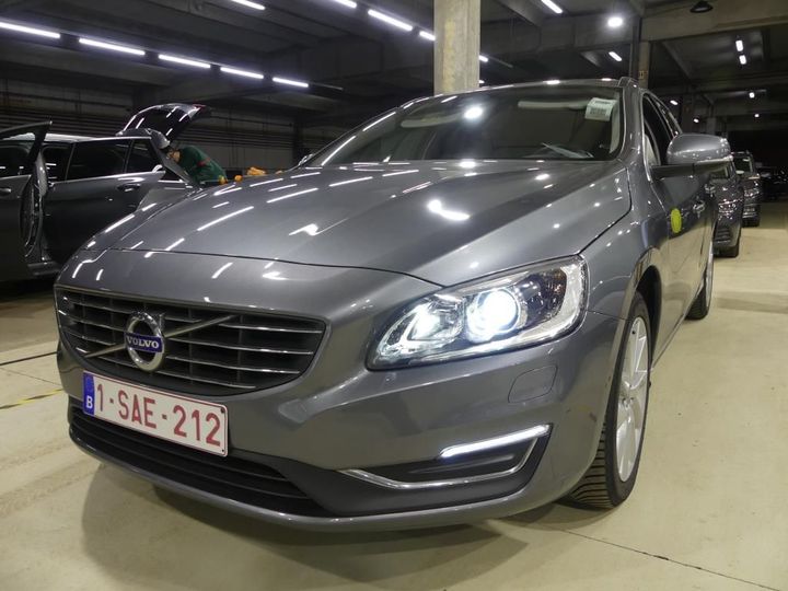 VOLVO V60 2017 yv1fw79c1h1367957