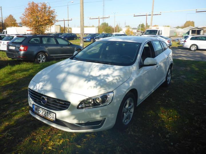 VOLVO V60 2017 yv1fw79c1j2388729