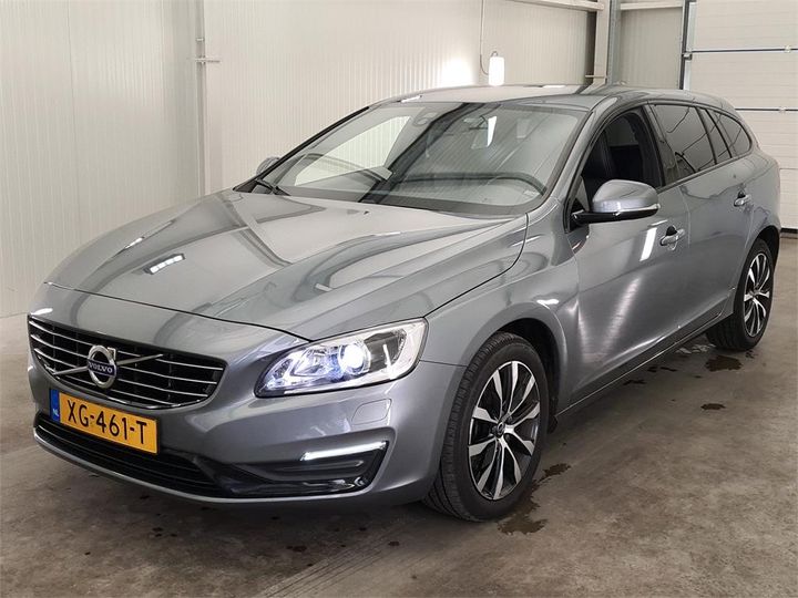 VOLVO V60 2019 yv1fw79c1j2407168