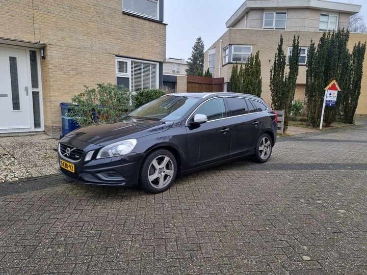 VOLVO V60 2012 yv1fw8256c1070308