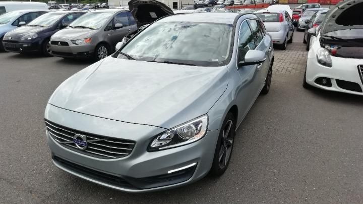 VOLVO V60 ESTATE 2014 yv1fw8481f1240462