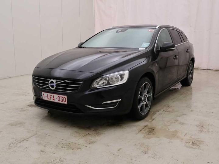 VOLVO V60 2015 yv1fw8481f1270641