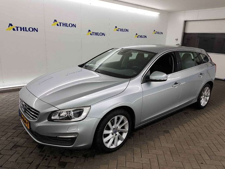 VOLVO V60 2016 yv1fwa881h1338039