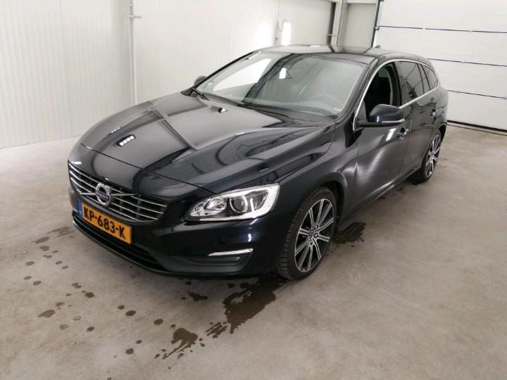 VOLVO V60 2016 yv1fwa881h1340484