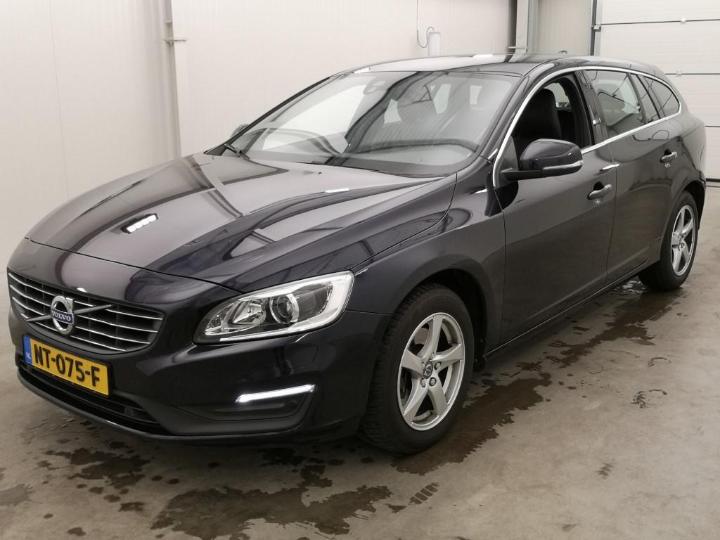 VOLVO V60 2017 yv1fwa881h1361444