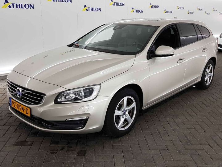 VOLVO V60 2017 yv1fwa881j2383912