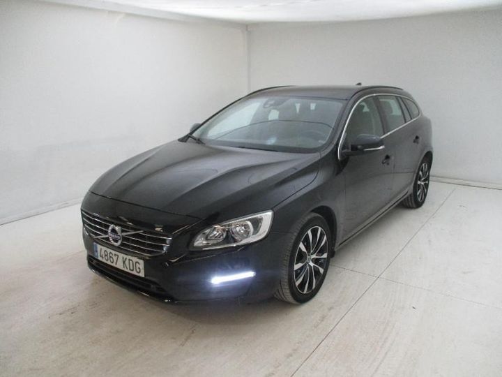 VOLVO V60 2017 yv1fwa8c1j2380663