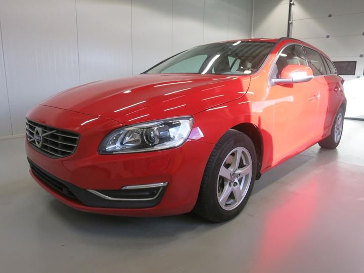 VOLVO V60 2017 yv1fwa8c1j2381837