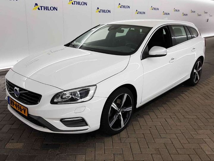 VOLVO V60 2018 yv1fwa8c1j2397070