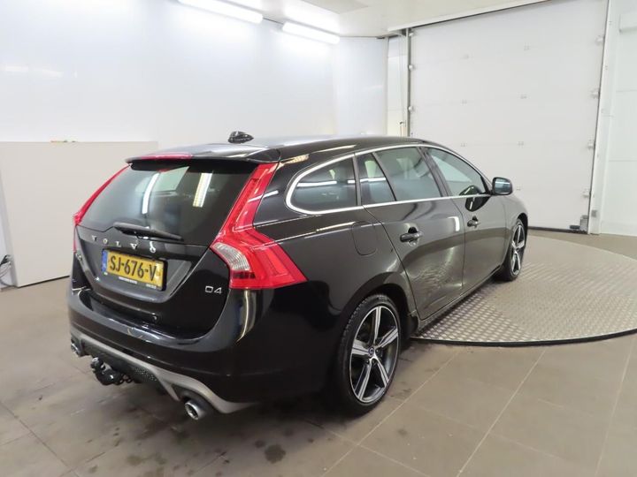 VOLVO V60 2018 yv1fwa8c1j2403231