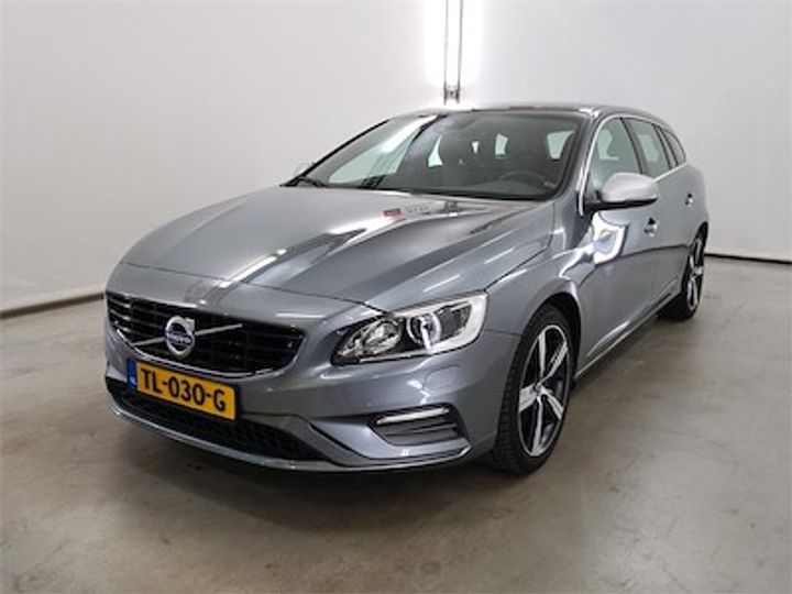 VOLVO V60 2018 yv1fwa8c1j2407341