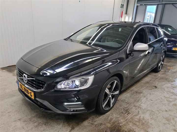 VOLVO V60 2018 yv1fwa8c1j2411509