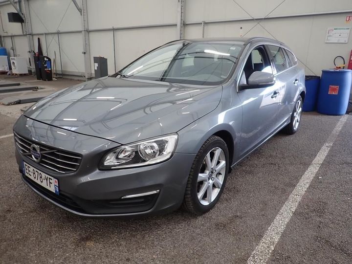 VOLVO V60 2016 yv1fwa8cdh1340068