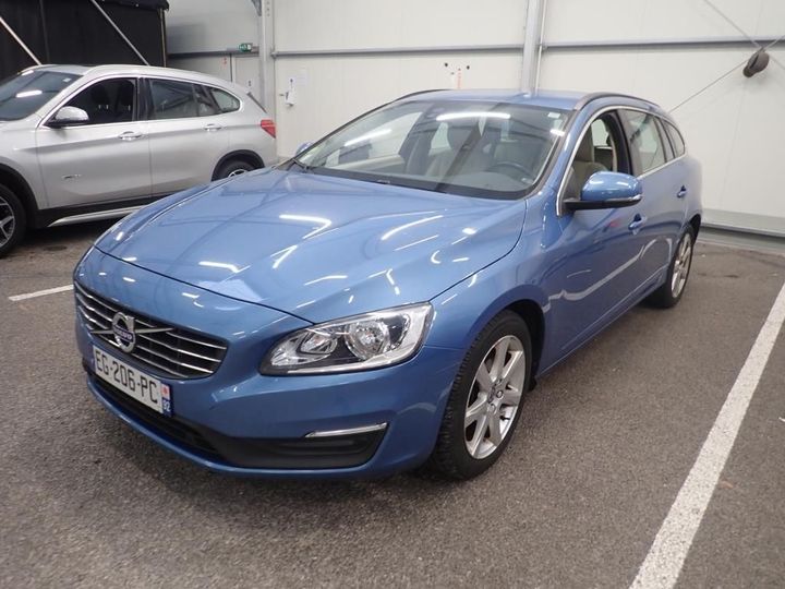 VOLVO V60 2016 yv1fwa8cdh1350001